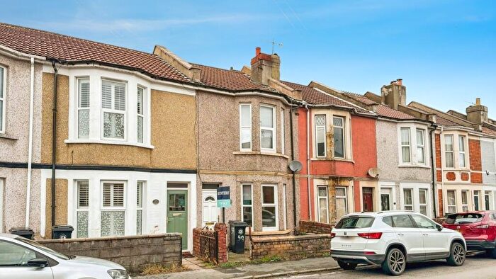 4 Bedroom Terraced House For Sale In Highbury Road, Bedminster, BS3