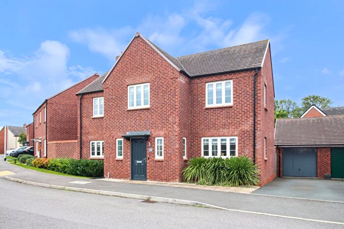 4 Bedroom Detached House For Sale In West Coast Lane, Lower Hillmorton, Rugby, CV21