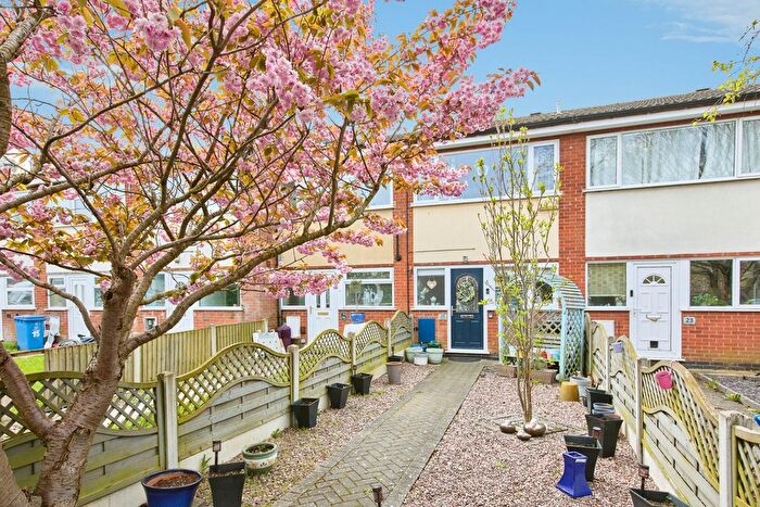 3 Bedroom Terraced House For Sale In Nicola Gardens, Littleover, DE23