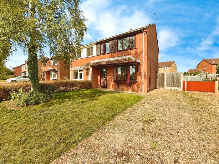 3 Bedroom Semi-detached House For Sale In Hibaldstow Road, Lincoln, Lincolnshire, LN6