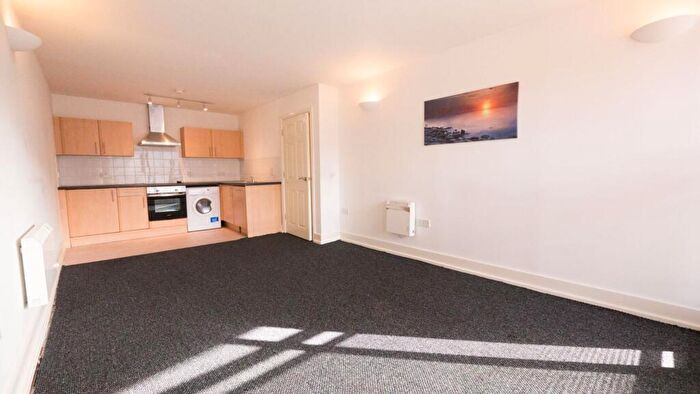 2 Bedroom Apartment To Rent In Moss Street, Liverpool, L6