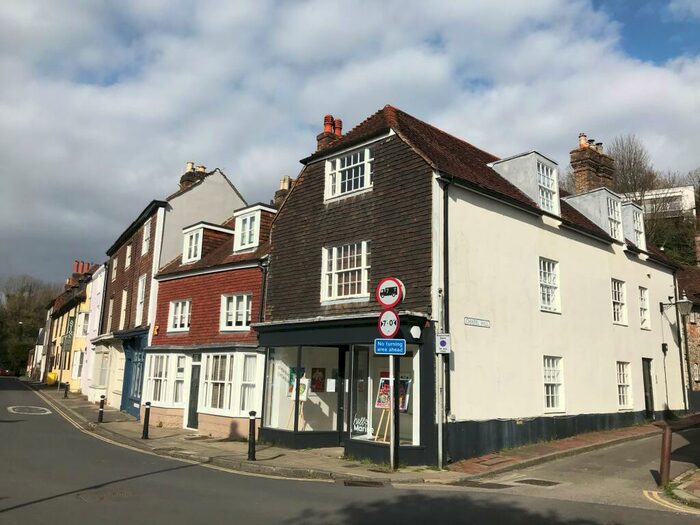 2 Bedroom Flat To Rent In Cliffe High Street, Lewes, BN7