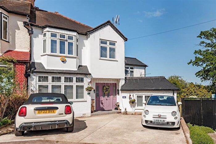 4 Bedroom Semi-Detached House For Sale In Larkshall Crescent, Chingford, E4