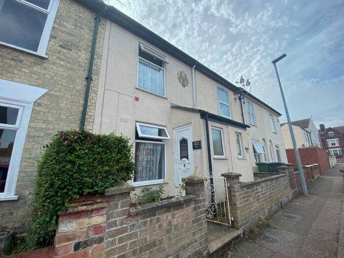2 Bedroom Terraced House To Rent In Lower Cliff Road, Gorleston, Great Yarmouth, Norfolk, NR31