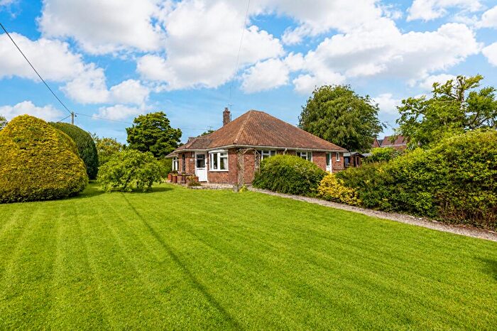 3 Bedroom Detached Bungalow For Sale In High Street, Pewsey, Wiltshire, SN9
