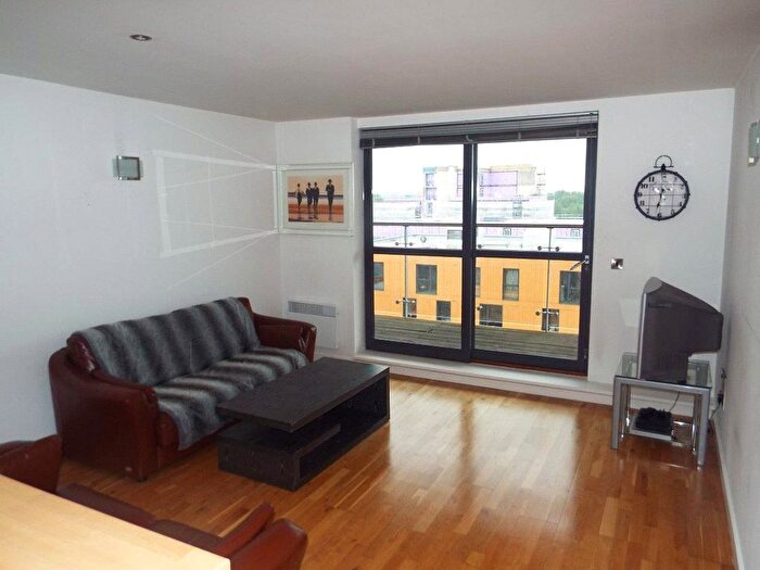 2 Bedroom Flat To Rent In Albion Works, Pollard Street, Manchester, M4