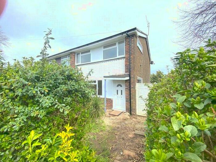 3 Bedroom Semi-Detached House To Rent In Cotswold Way, East Preston, Littlehampton, West Sussex, BN16