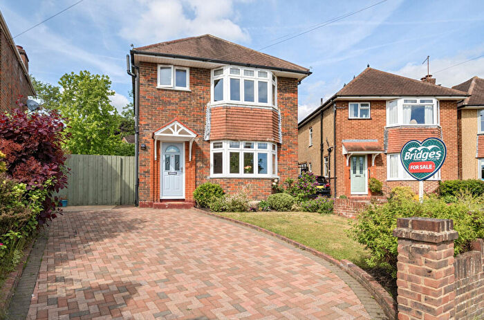 3 Bedroom Detached House For Sale In Highfield Gardens, Aldershot, Hampshire, GU11