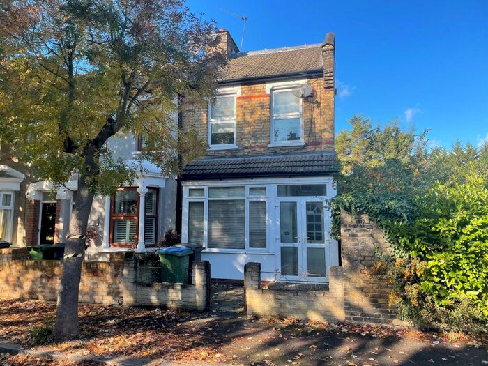 3 Bedroom Property To Rent In Trumpington Road, London, E7