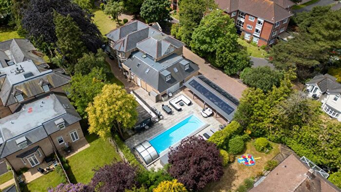 10 Bedroom House To Rent In Dean Park Road, Bournemouth, BH1