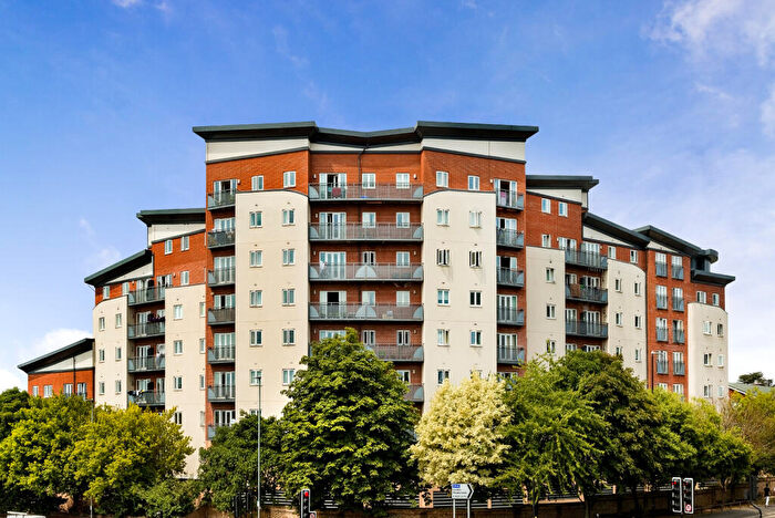1 Bedroom Apartment To Rent In Aspects Court, SL1