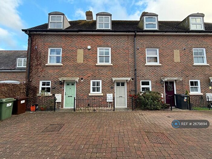 4 Bedroom Terraced House To Rent In Anisa Close, West Malling, ME19