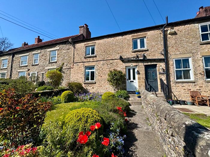 3 Bedroom Cottage For Sale In Sunniside, Skeeby, DL10