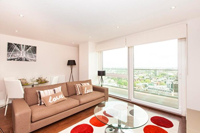 2 Bedroom Flat To Rent In Whitechapel High Street, Aldgate, London, E1