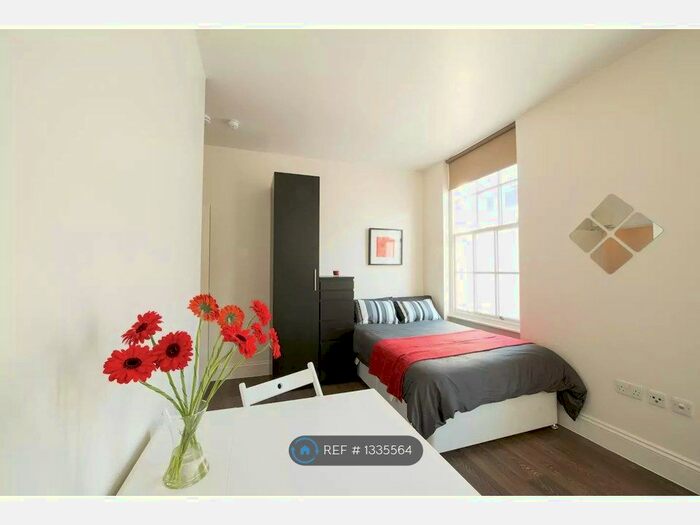 Studio To Rent In Gloucester Street, London, SW1V
