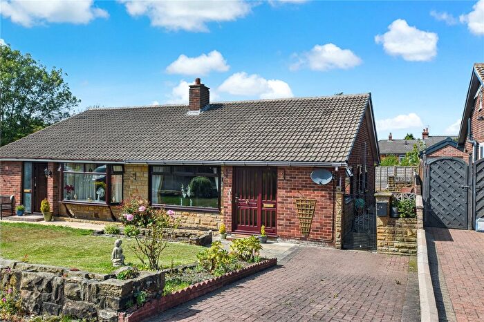 3 Bedroom Bungalow For Sale In Wharfedale Rise, Tingley, Wakefield, WF3