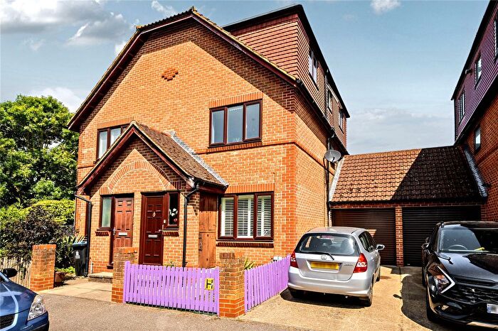 4 Bedroom Semi-Detached House For Sale In Sopwith Close, Kingston Upon Thames, KT2