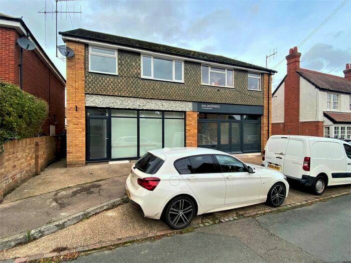 2 Bedroom Maisonette To Rent In Coworth Road, Ascot, SL5