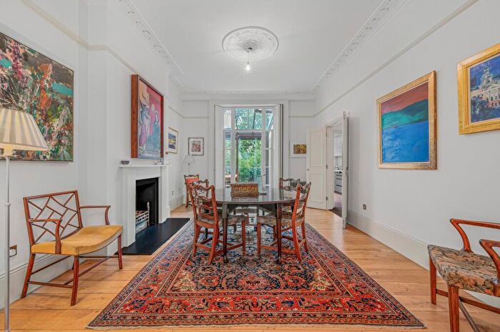 4 Bedroom Maisonette To Rent In Regents Park Road, Primrose Hill, NW1