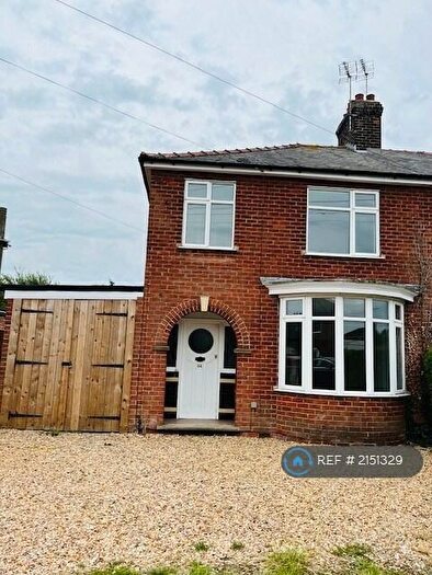 3 Bedroom Semi-Detached House To Rent In Halmer Gate, Spalding, PE11