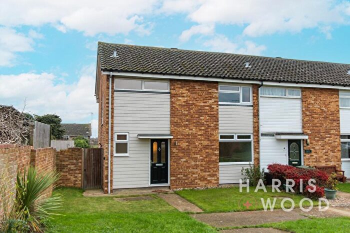 3 Bedroom End Of Terrace House For Sale In Wharf Close, Witham, Essex, CM8