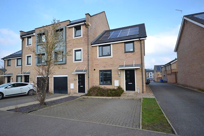 3 Bedroom End Of Terrace House To Rent In Fleming Way, Haverhill, CB9
