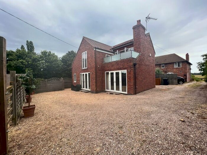 3 Bedroom Detached House To Rent In Riverside, Stoke Bardolph, NG14