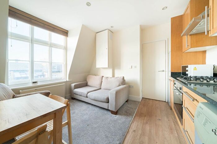 1 Bedroom Flat To Rent In London, SW6