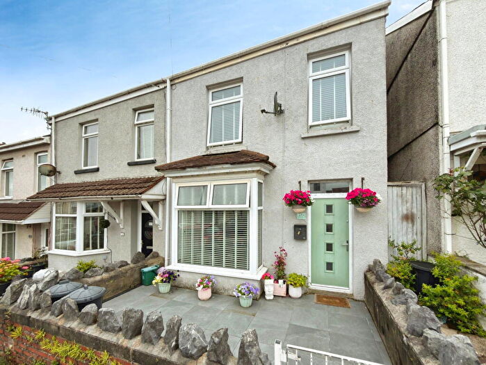 2 Bedroom Terraced House For Sale In Cecil Street, Manselton, Swansea, SA5