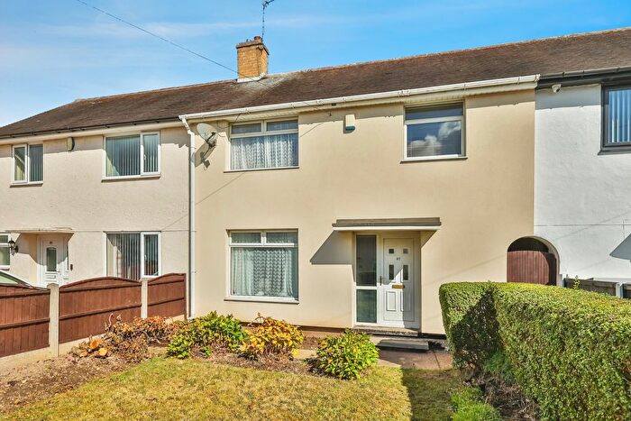 3 Bedroom Terraced House For Sale In Wrenthorpe Vale, Clifton, Nottingham, NG11