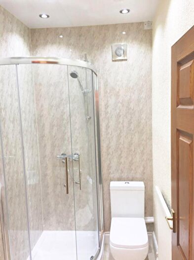 2 Bedroom Flat To Rent In Apartment, Franklin Road, Harrogate, HG1