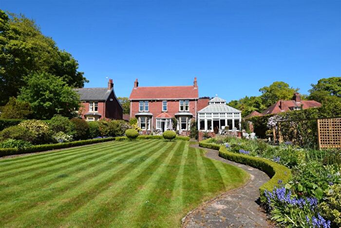 5 Bedroom Detached House For Sale In West Park Road, Cleadon, Sunderland, SR6