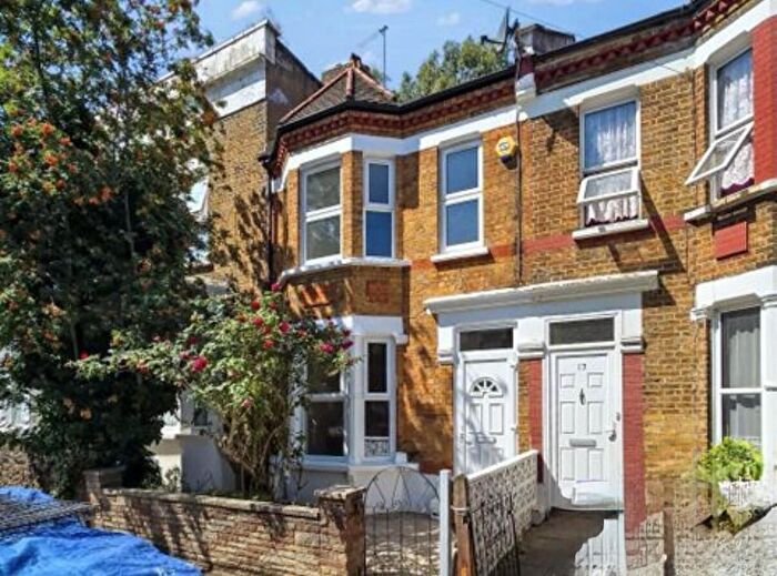 3 Bedroom Terraced House For Sale In Birkbeck Road, London, N17