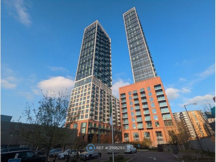 1 Bedroom Flat To Rent In One West Point, Acton, W3