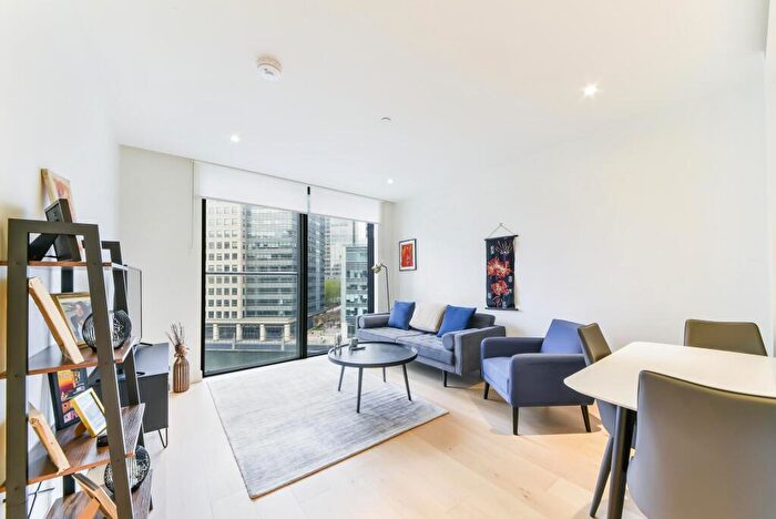 1 Bedroom Apartment To Rent In Hampton Tower, South Quay Plaza, Canary Wharf, E14