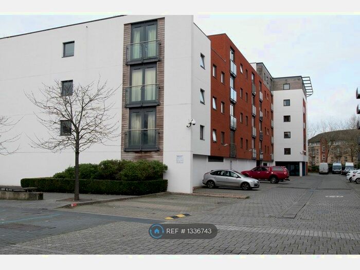 1 Bedroom Flat To Rent In Endeavour Court, Southampton, SO14