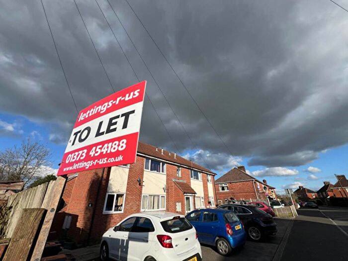 2 Bedroom Flat To Rent In Audrey House, West Parade, Warminster, BA12