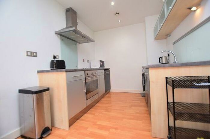 1 Bedroom Apartment To Rent In West One Plaza, Cavendish Street, S3