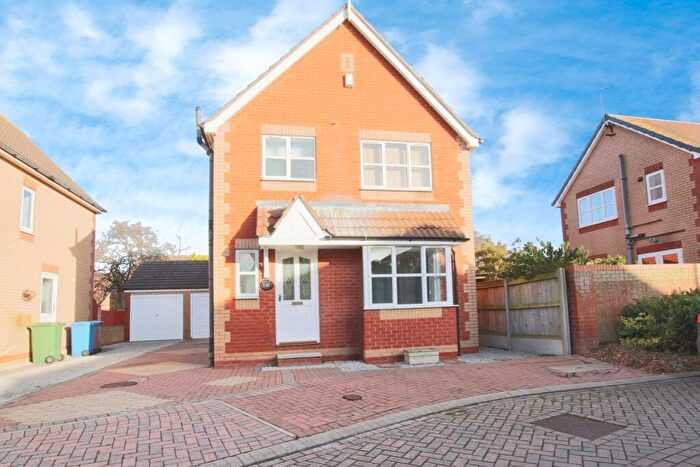 3 Bedroom Detached House For Sale In Harrington Court, Hedon, Hull, HU12