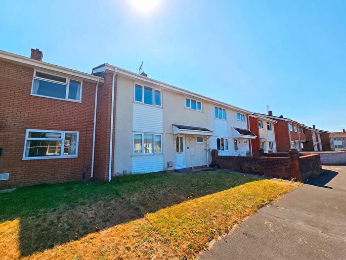 3 Bedroom Terraced House For Sale In Gwalia Close, Gorseinon, Swansea, SA4
