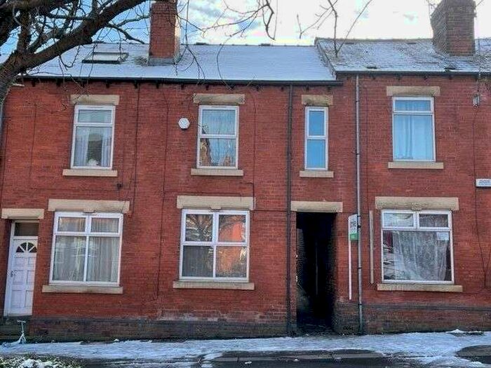 3 Bedroom Terraced House To Rent In 26 Sturton Road, S4