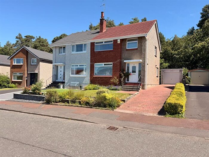 3 Bedroom House For Sale In Chatelherault Crescent, Hamilton, ML3