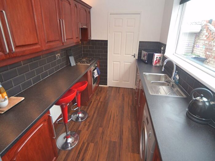 2 Bedroom Cottage To Rent In Montague Street, Fulwell, Sunderland, SR6