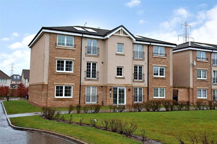 3 Bedroom Flat To Rent In Mackie Place, Elrick, Westhill, AB32
