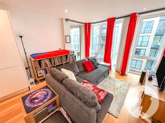 1 Bedroom Flat For Sale In Grove Place, London, SE9