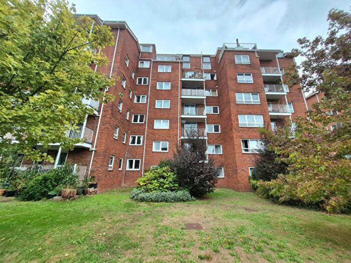 2 Bedroom Flat For Sale In Linden Hall, Christchurch Road, Bournemouth, Dorset, BH1