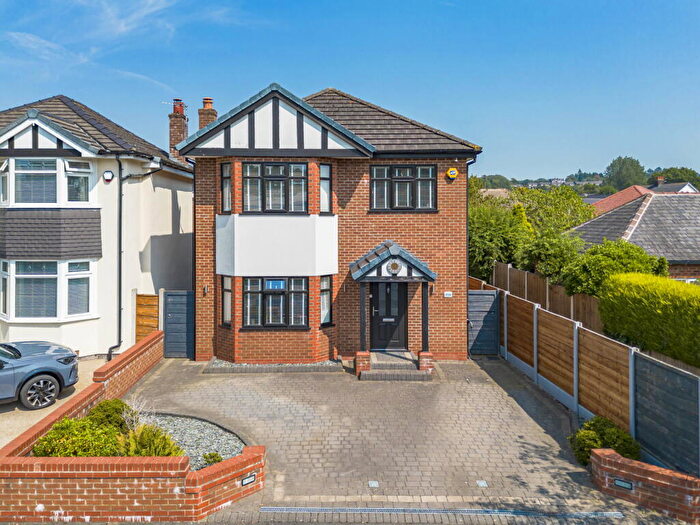 4 Bedroom Detached House For Sale In Andrew Lane, High Lane, Stockport, SK6