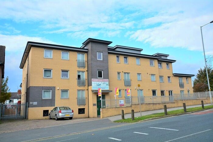 1 Bedroom Flat To Rent In Station Apartment, Crossgates, LS15