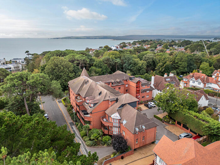 3 Bedroom Penthouse For Sale In The Esplanade, Canford Cliffs, Poole, Dorset, BH13