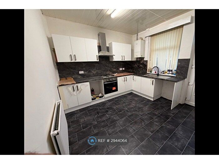 2 Bedroom Terraced House To Rent In Nashville Terrace, Keighley, BD22